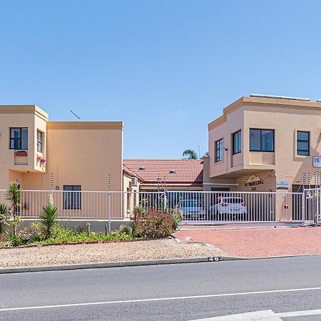 Guesthouse De Tijger Lodge Parow Eksteriør billede