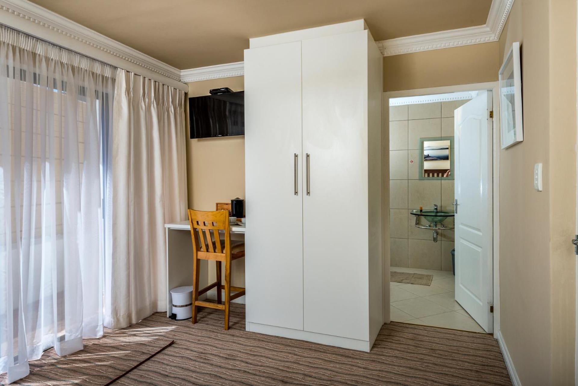 Guesthouse De Tijger Lodge Parow Eksteriør billede