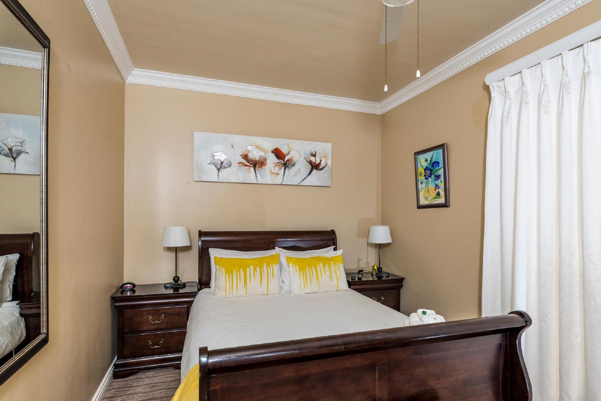Guesthouse De Tijger Lodge Parow Eksteriør billede