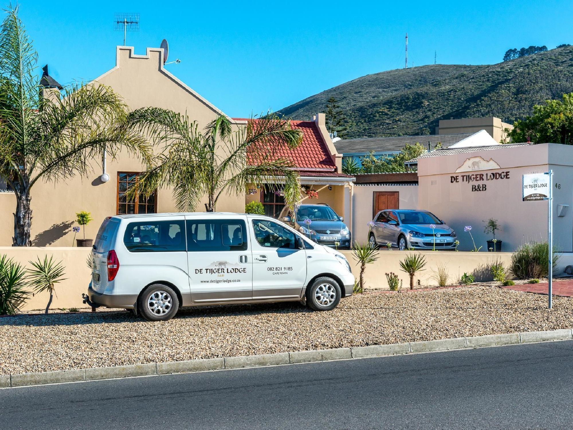 Guesthouse De Tijger Lodge Parow Eksteriør billede