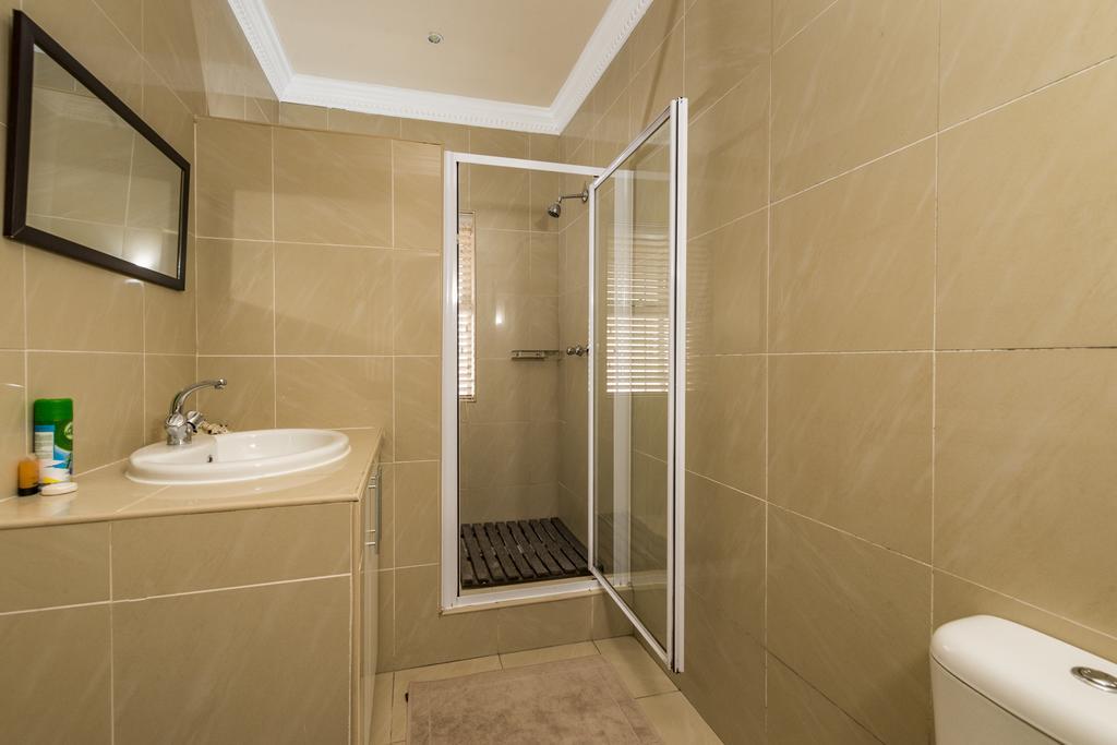 Guesthouse De Tijger Lodge Parow Eksteriør billede